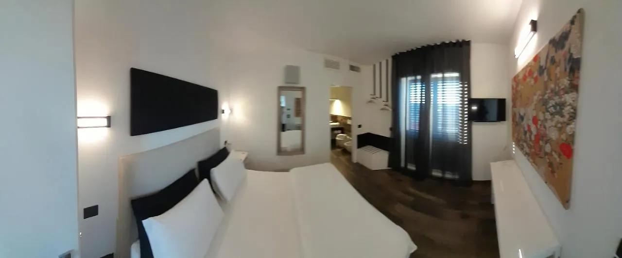 Ca Bianca Hotel Montiano  0*, Montiano (Emilia-Romagna) Italy